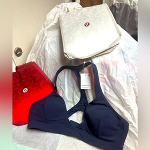 lululemon athletica all day breeze  Sports Bra size 10 navy blue NWT!